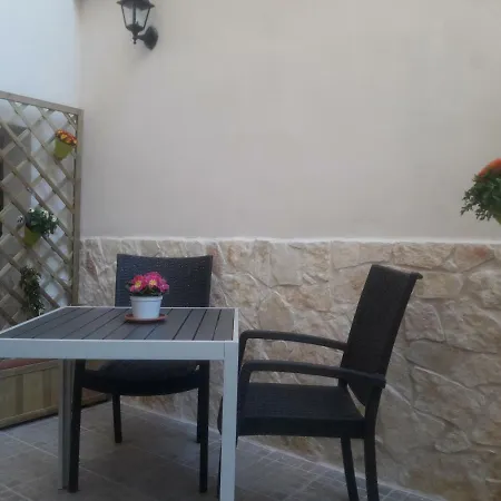 Sole Mio & Breakfast